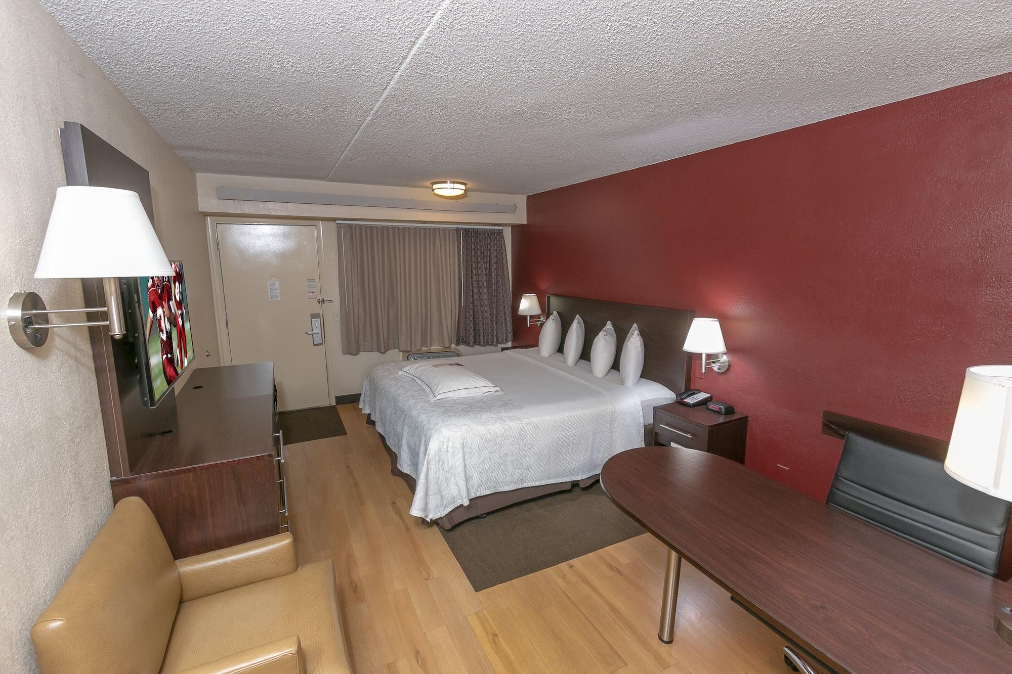 Red Roof Inn Plus+ West Springfield Esterno foto