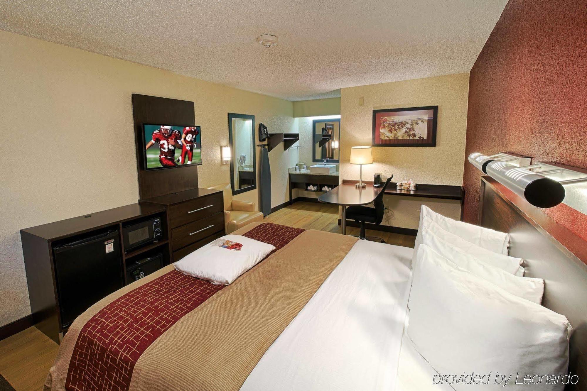 Red Roof Inn Plus+ West Springfield Esterno foto