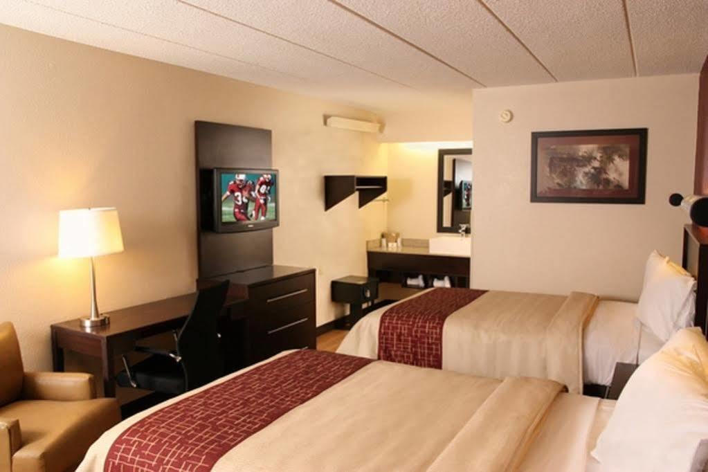 Red Roof Inn Plus+ West Springfield Esterno foto