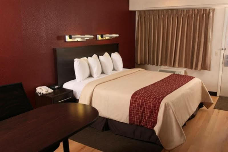 Red Roof Inn Plus+ West Springfield Esterno foto